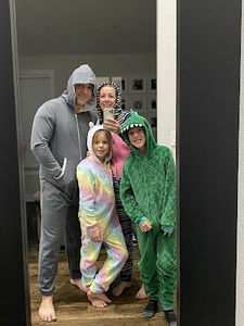 Meet your Posher, Azzer